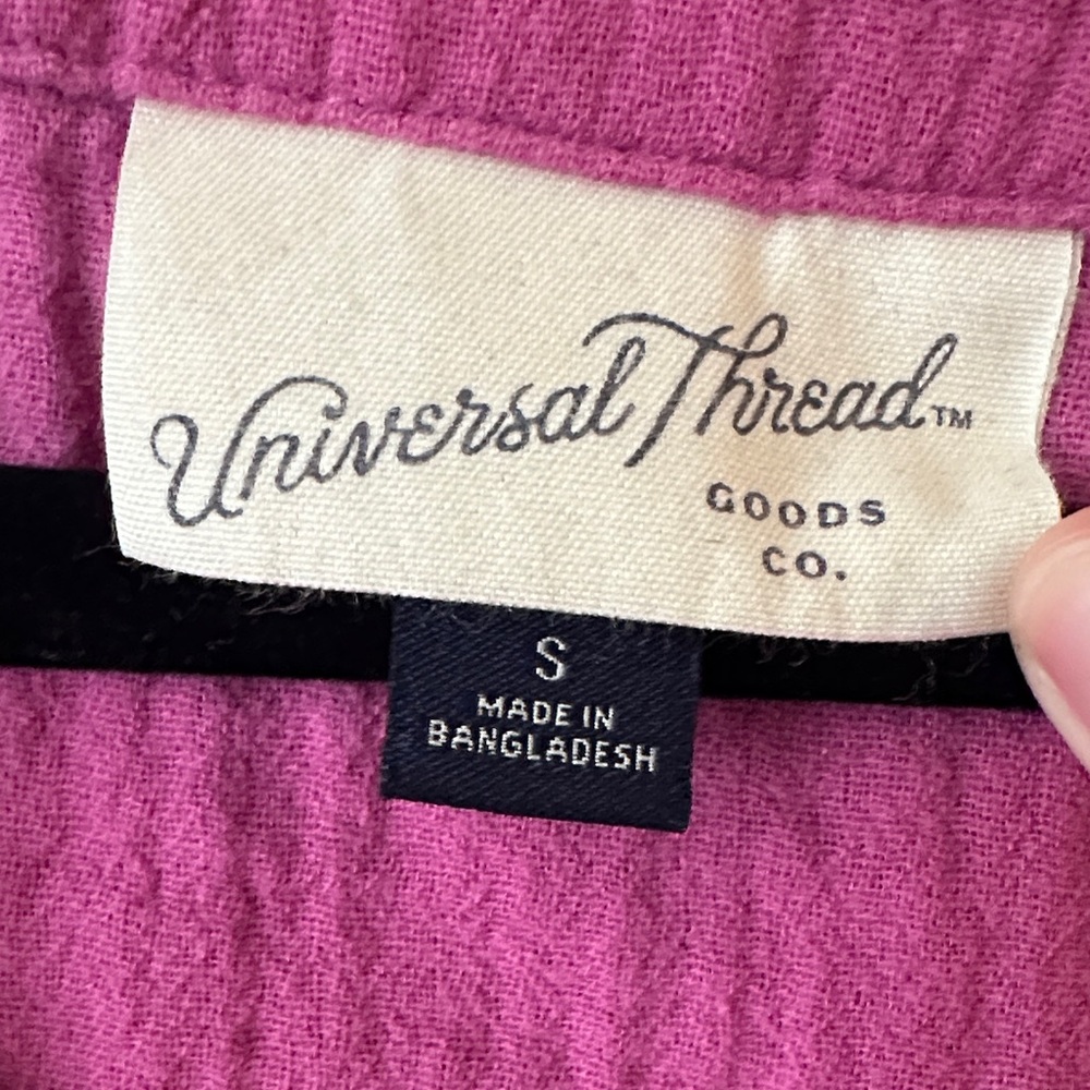 Universal Thread Magenta V-Neck Blouse - Picture 2 of 3